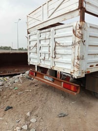 عربانة أوربية • ٤ محاور • الرمادي