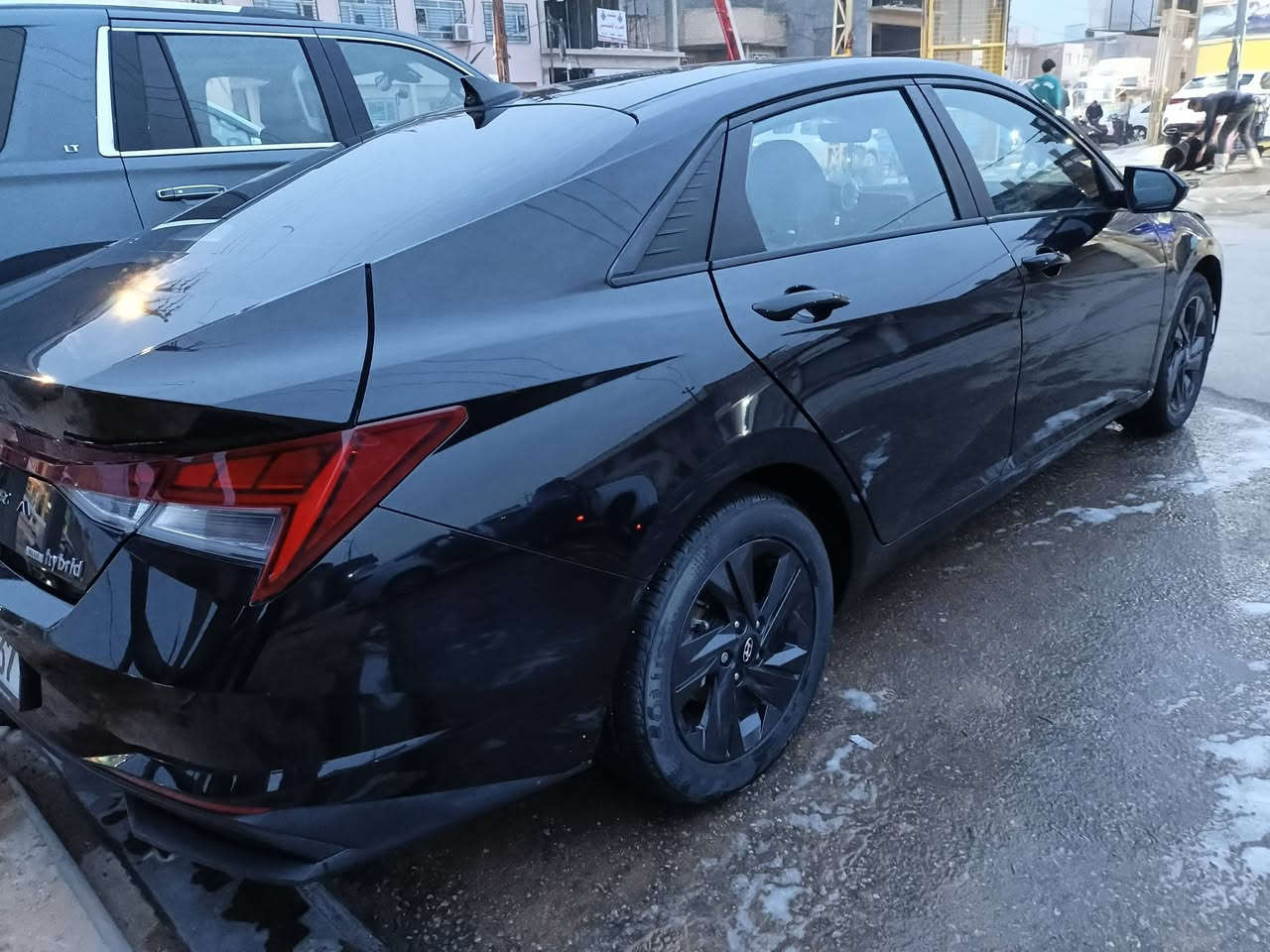 السلام عليكم النترا موديل 2023 هايبرد وارد امريكي 
حادثهه سياره  جاملغ صوب السائق والبنيد نفسه ما مبدلي 
 سياره فول عدل فتحه والجلد 
رادار
 بصمه 
تشغيل عن بعد 
تحديد سرعه 
قياده ذاتيه
بعد بيهه مواصفات 
صور حادثهه موجودات راسلني وبخدمتك 
استفسار اتصل 
***********
مكاني النجف الاشرف
السعر. 145 وبيهه مجال
