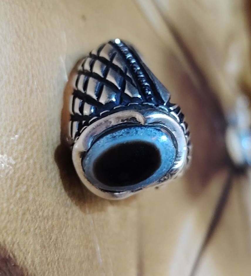 جزعه لوزه قديمه ٤طبقات صياغة ابو جون السعر خاص


**إذا كنت صاحب هذا الإعلان وتريد حذفه لأي سبب، رجاءا أرسل رسالة إلى الدعم الفني**