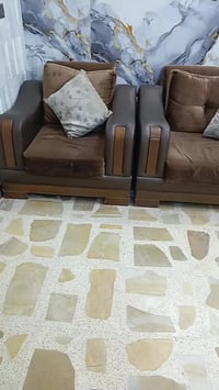 تخم مقعد 7 تركي السعر 225وبي مجال مكاني بغداد الشماعيه شارع العياده ها...