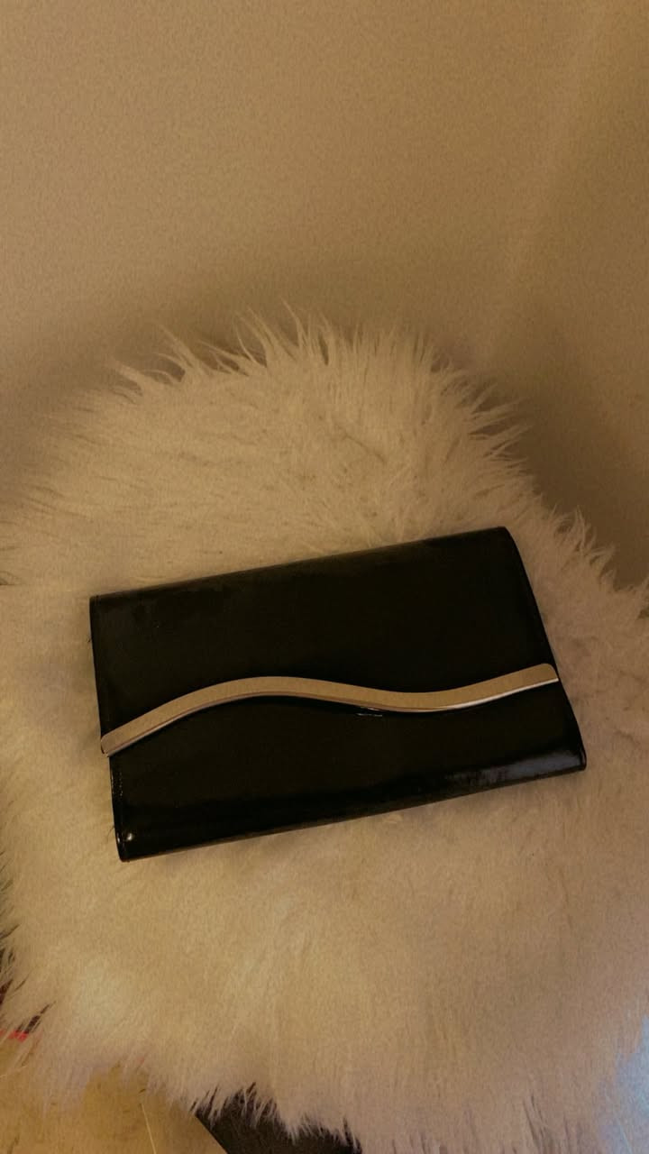 أغراض للبيع


**إذا كنت صاحب هذا الإعلان وتريد حذفه لأي سبب، رجاءا أرسل رسالة إلى الدعم الفني**