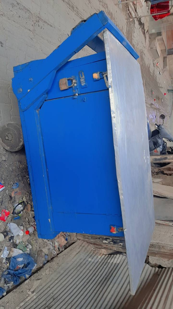 عربانه تصلح للكص ولفلافل ولبلبي وللبصطيات بيه صندوك اضم بي غراض قناني اي شي مفصله على


**إذا كنت صاحب هذا الإعلان وتريد حذفه لأي سبب، رجاءا أرسل رسالة إلى الدعم الفني**