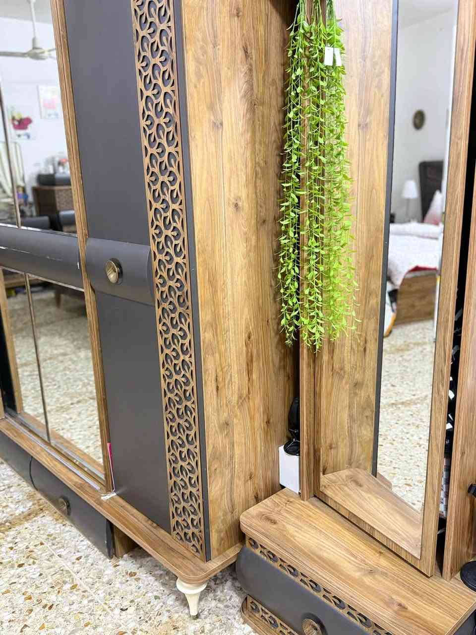 سلام عليكم
غرفه نوم جديدهشخط ما بيه 11قطعه
سعرها بمليون 

مكانه نجف


**إذا كنت صاحب هذا الإعلان وتريد حذفه لأي سبب، رجاءا أرسل رسالة إلى الدعم الفني**