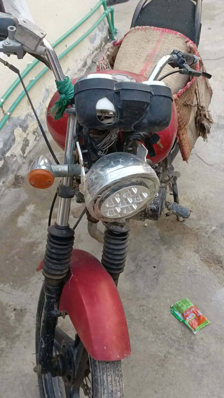 سلام عليكم درجة لبيع 200وبي مجال مكان بلدروز***********
