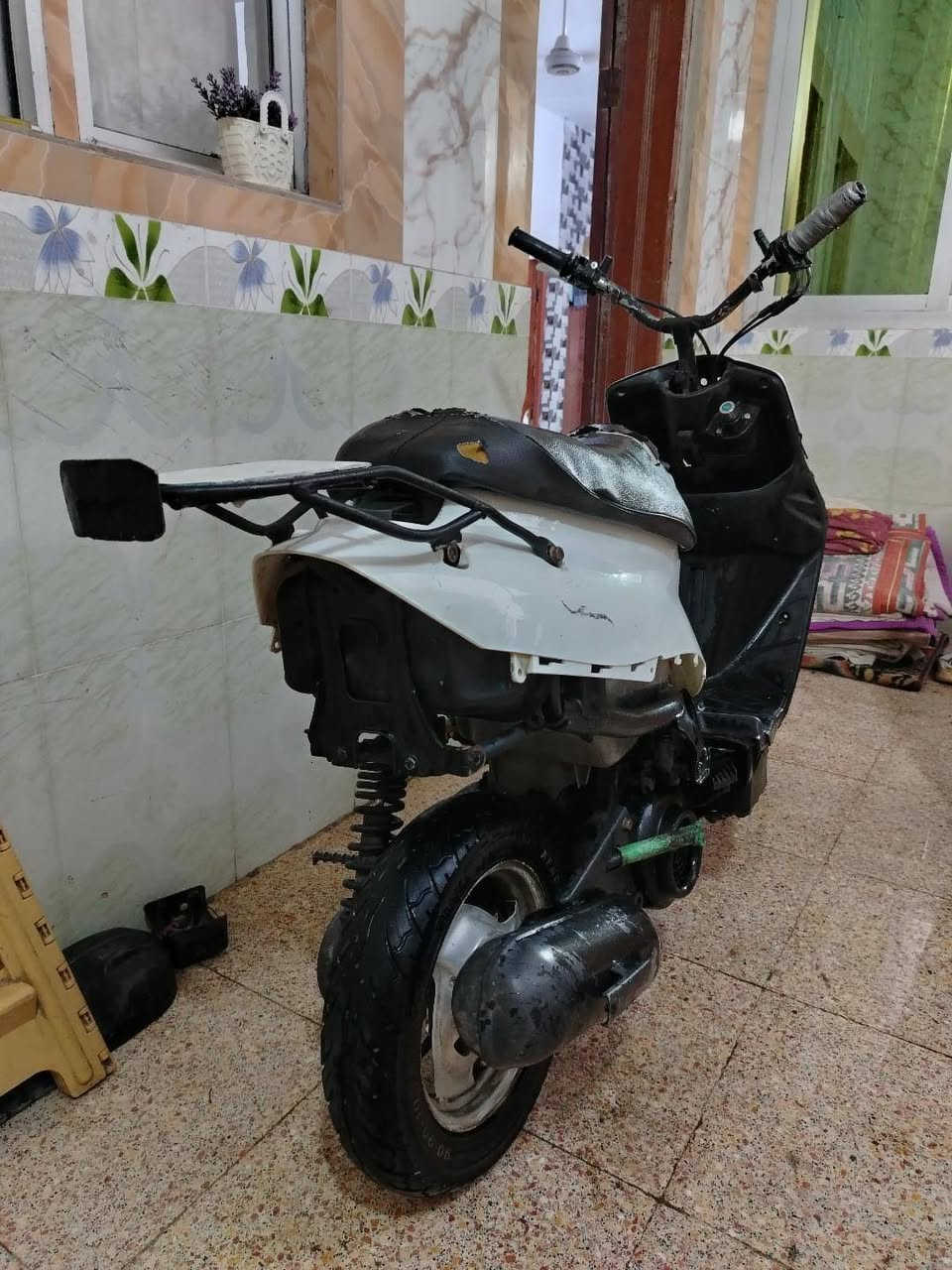 للبيع كوم حديد (ماتشتغل طافيه) 
ناصريه مركز سعر 100 او بيه مجال قليل

+964 785 270 1124


**إذا كنت صاحب هذا الإعلان وتريد حذفه لأي سبب، رجاءا أرسل رسالة إلى الدعم الفني**
