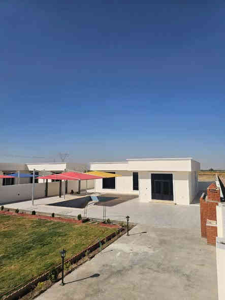 ياالله ياالله مزارع عدد ٤للبيع كامله وجاهز ة للايجار او الاستثمار مساحه المزرعه ١٢٠٠متر طابو زراعي سند ٢٥بيها تحويل موقع المزارع في ديالى بعقوبه تقاطع القدس شارع بغداد شارع المجزره للاتصال على ***********
