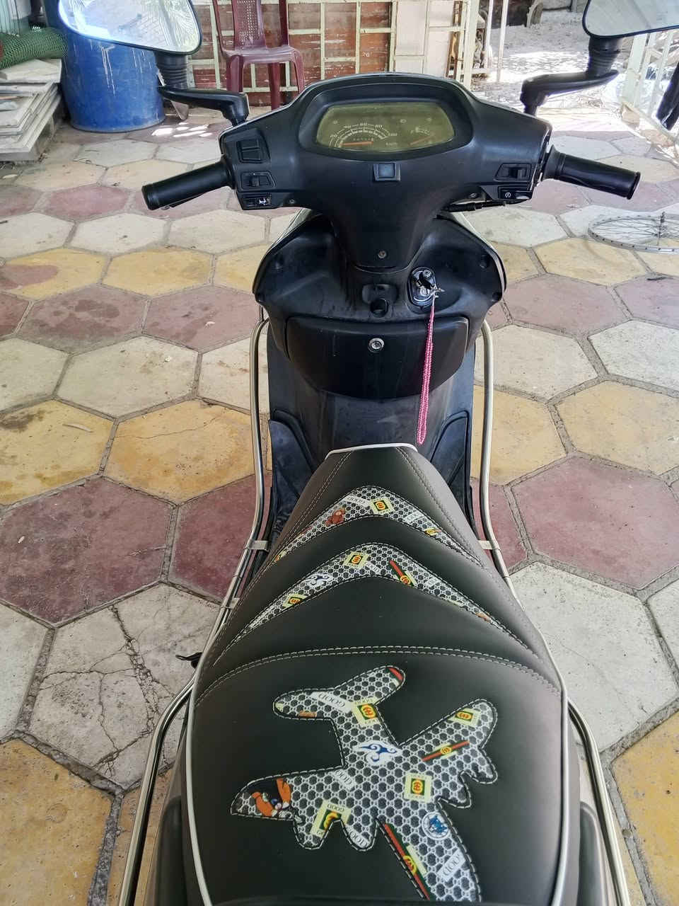 سبيسي ماليزي كفاله عامه السعر 500وبيهه مجال المكان واسط نعمانيه ***********
