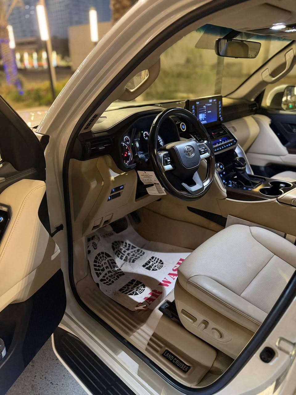 لاندكروز موديل 2023 ساز 
تطبيق ٣ شاشات Gxr   رقم سليمانيه 
ماشية ٣٣ الف كيلو 
محرك كير واير بشرط مامفتوح 
سيارة حيل نظيفة كلشي عل بلاد جديد 
سنوية هزة كلشي جديد مدفوع لـ
باسمي السنوية بشرط تحويل وغرامـة
سيارة مابيـها دينار مصرف كامل من كل نواحي
السياره مكفوله كفالة عامة عده ملاحظه بسيطة 
رقم صاحب سيارة ***********
مكاني بغداد الدورة
