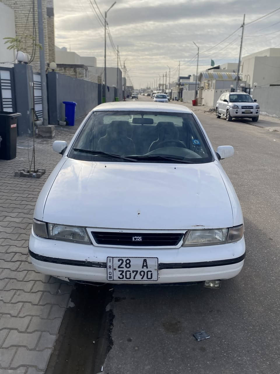 كيا سيفيا للبيع 

موديل 93 رقم نجف انكليزي 

مداور ثانيوم 

السعر 33 وبيهة مجال بسيط 

مكاني النجف الكوفه 

الأستفسار ***********
