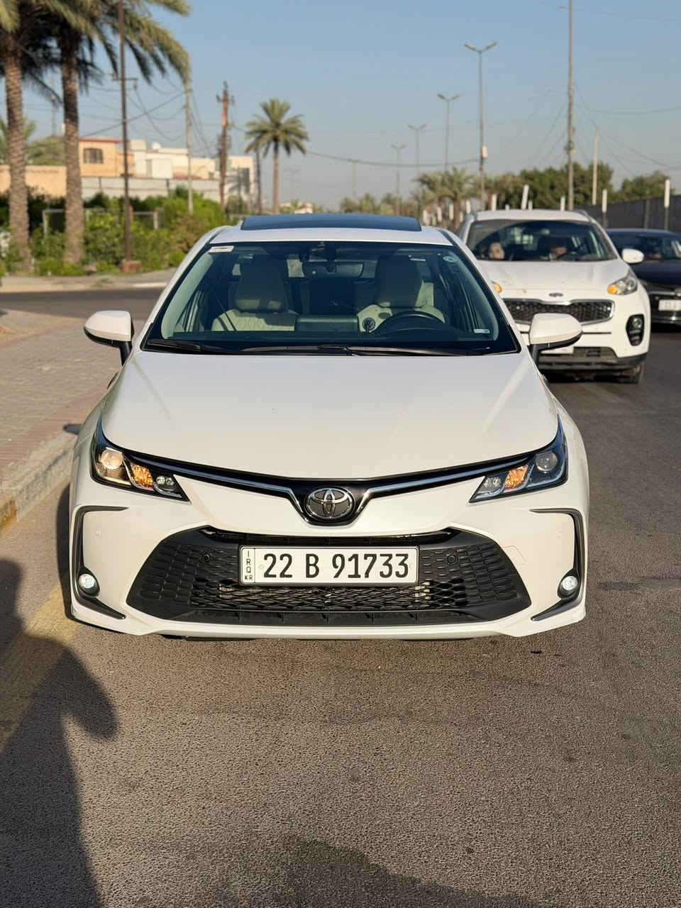 السلام عليكم  للبيع كورلا ساز موديل 2024 رقم اربيل تحويل شرط بانزين فقط ماشية 50 الف كيلو  مكفوله بدون صبغ فول مواصفات شاشة  عداد ديجتال تحكم ستيرن قطعتين تبريد منفذ تايب سي خلفي شاحن وايرلس سلايت السعر 185 وبيهة مجال بسيط مكاني بغداد العامرية للاستفسار ***********
