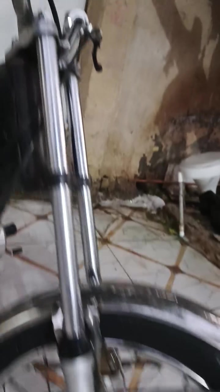 السلام عليكم شباب دراجه للبيع شاص قصبه بدون ونظيفه ومحركه ومبدله تو مشتريه جديد وسعر 550


**إذا كنت صاحب هذا الإعلان وتريد حذفه لأي سبب، رجاءا أرسل رسالة إلى الدعم الفني**
