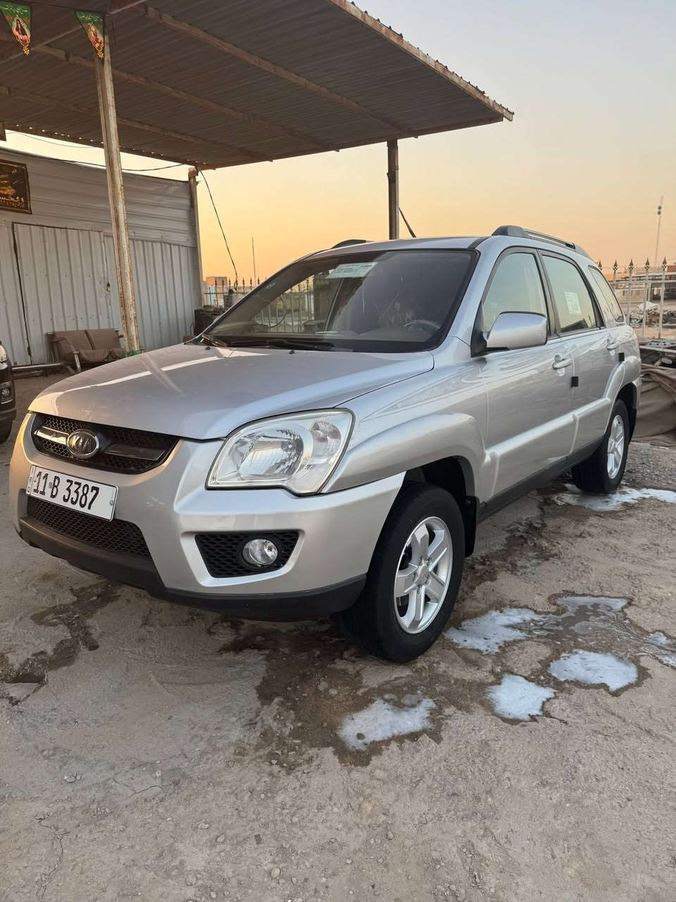 للبيع سبورتج 2009 خليجي
كفاله عامه من كلشي ضربه تبديل صبغ. فول مواصفات 

ماشيه 180 الف سياره جديده كلش وجاهزه من كلشي مكينه كير حداديه تبريد تخم تاير كله شرط رقم بغداد مميز مشروع وطني السعر 118 وبي مجال مكان السياره السماوه 

***********
