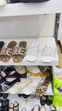 ترند يمي • مقاسات 37-41 • النجف شارع العسكري