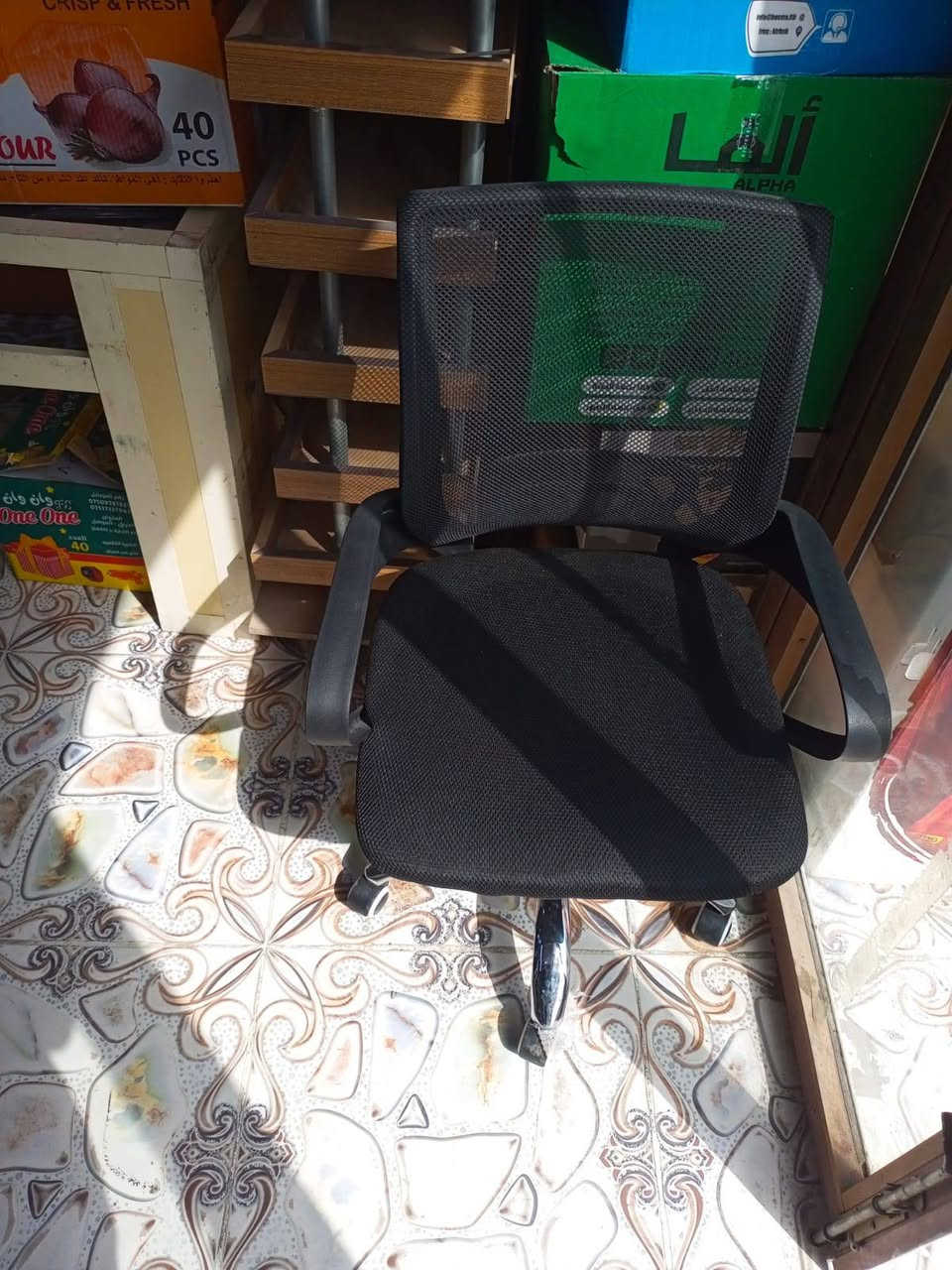 السلام عليكم ورحمة الله وبركاته
عارضة بهارات للبيع
كرسي جديد للبيع
مكلف ب نشر اتصل على رقم ‏‪***********‬‏
