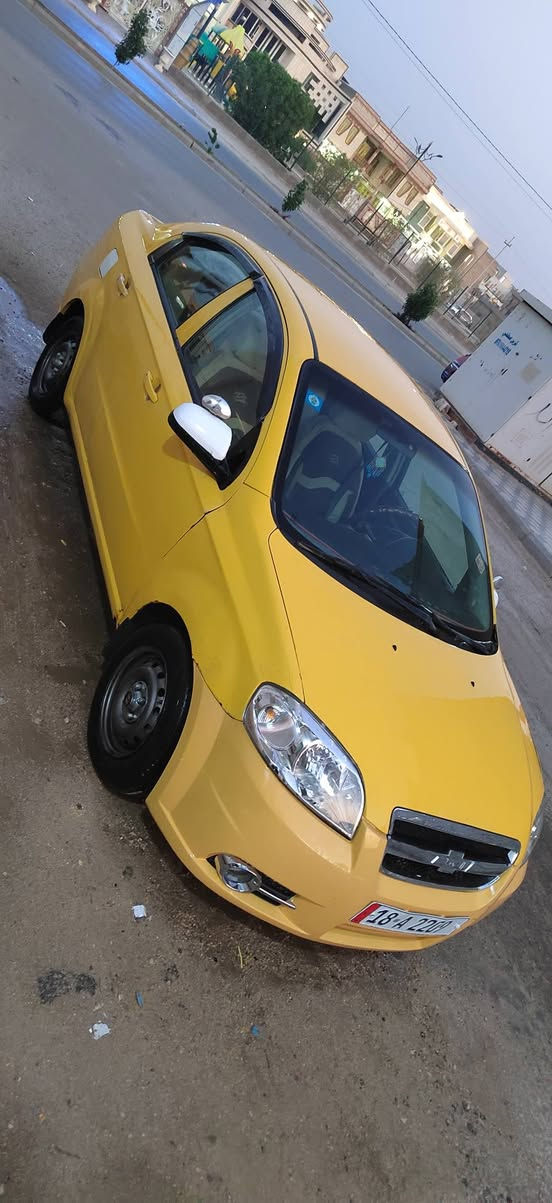 افيو تكسي ٢٠١٠
وارد امريكي محرك مسكر جديد 
رقم انكليزي الجديد هزه جديده 
 مكاني سماوه السعر 53 
او الاتصال على الرقم ***********
