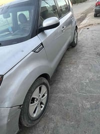 كيا سول ١٥ بسمناس سونار مرفق بالمنشور محرك 1600 امريكي صبغ فقط بنيد ال...