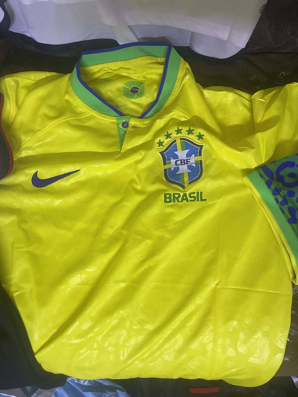 السلام عليكم كباتن وصول دريسات اصليه ماركه مو صيني او نايلون دريسات ماركة صناعة تايلندي وفيتنامي وبرازيلي اذا اكو فريق سباعي وخماسي اكو سيت كامل تجي شوف وتكدر ع الي يعجبك يدللون الكباتن


**إذا كنت صاحب هذا الإعلان وتريد حذفه لأي سبب، رجاءا أرسل رسالة إلى الدعم الفني**