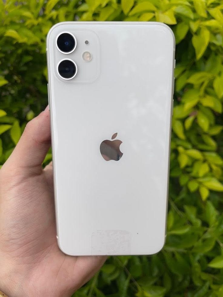 للبيع iPhone 11
الجهاز بلاد 
اخو الجديد 
بطاريه 76
ذاكره 128
تك سيمكرت 
ويدعم شريحه اكترونيه
نضافه 1000
الجهاز كله شغال 
كامرات 
 صوت 
سبيكر 
كله شغال 
السعر 255
للستفسار ***********
العنوان صلاح الدين تكريت
