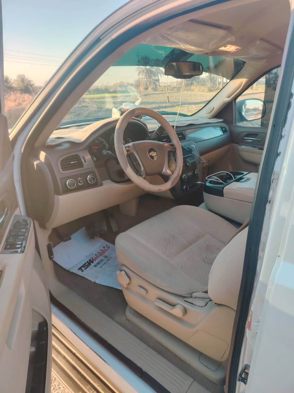 تاهو ادوات
موديل 2011 خليجي
كفاله من كص وعشاير
سياره كفاله بيه ٣قطع صبغ من الخليج
سونار مسوله
مكان السيارة واسط
للاستفسار اكثر اتصل علرقم***********
