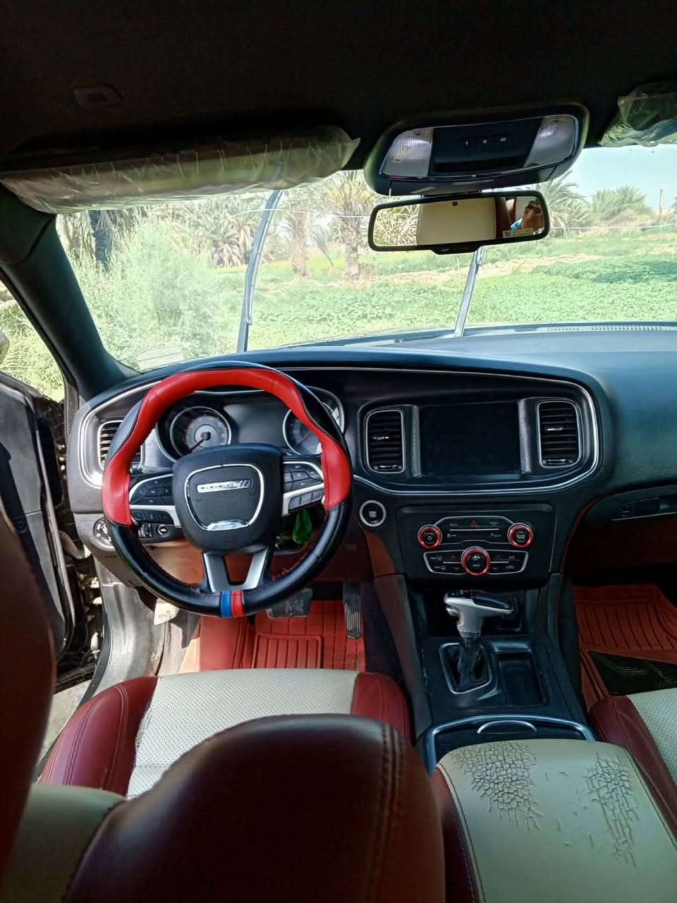 ***********جارجر موديل 2018 أمريكي بيه بنيد وجاملق بدون شواصي مكينه وتبريد السعر 173
