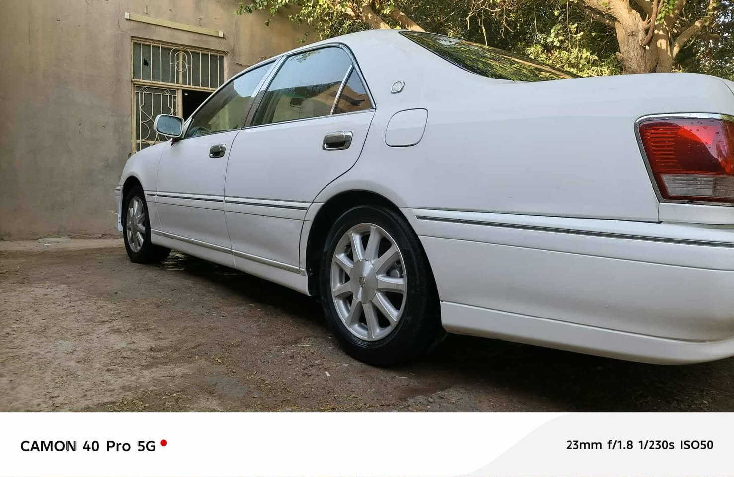 سلام عليكم 
مالكه البيع ✅
موديل 2001✅
صدفي ✅
رقم  انكليزي نجف تحويل ثاني يوم ✅
محرك ديفور الكبير ✅
اربع دكم ✅
ساصي 75✅
شاشات ترحيب ✅
سبير بلاد ✅
لايت زنون ✅
ويل ابو النجمه ✅
تحكم ستيرن ✅
مثبت سرعه ✅
برده بلاد ✅
تبريد ثلج 🥶✅
كشنات كهربائيّ ✅
دواخل مخمل ✅
تحكم خالفي ✅
مكفواله كفاله عامه✅
السعر 150وبيه مجال✅
المكان نجف ✅
***********
