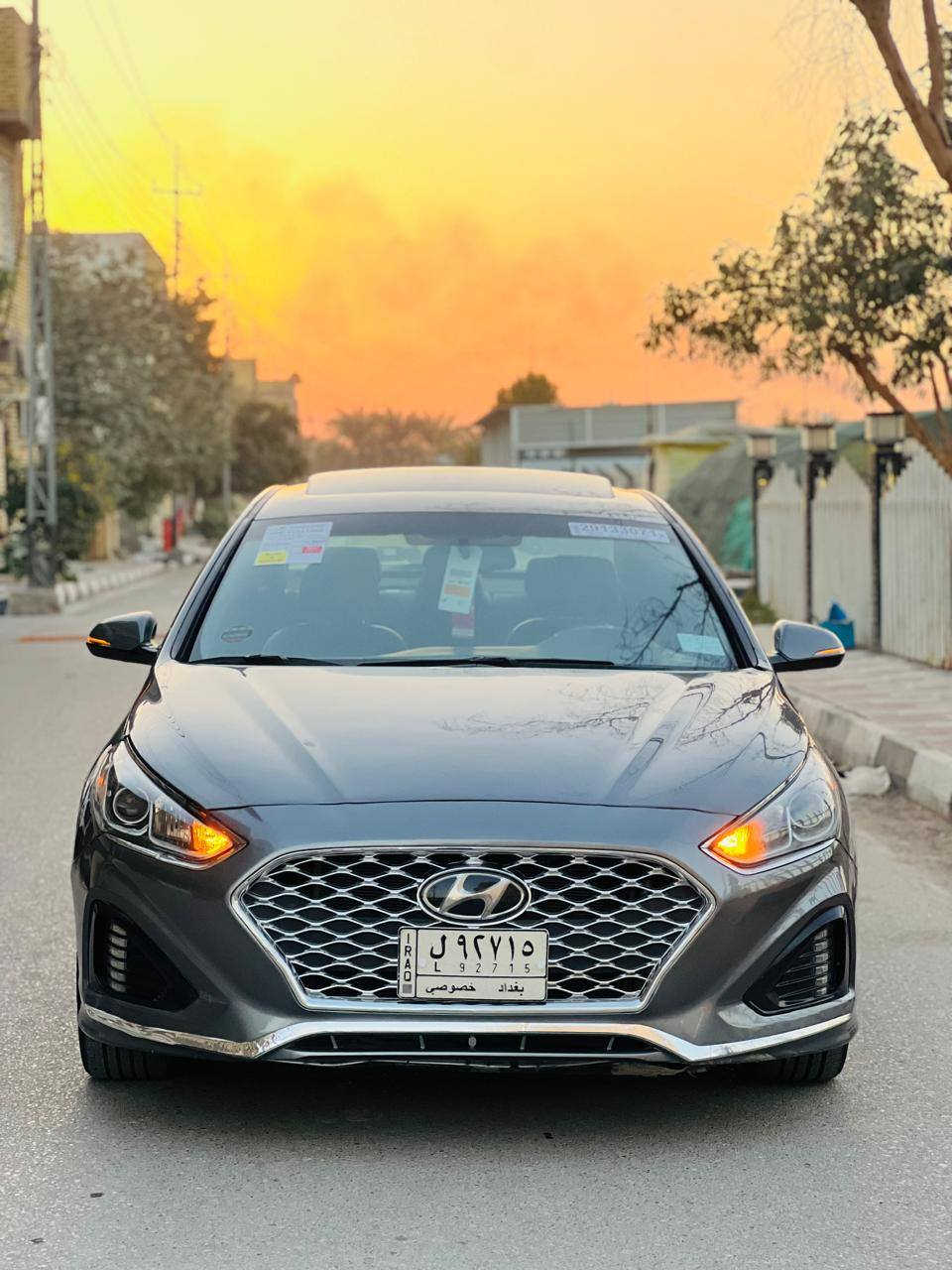 السلام عليكم ورحمة الله وبركاته.                            هوندآي سوناتا 2019 معوقين باقي شي بسيط وتخلص اتعهدالك بل تحويل ول وكاله 
وارد امريكي حادث فقط بنيد باقي كفاله عام صبغ تبديل بارد سياره جديده استخدام شخصي  سياره احله من صوره سبيره مانزل بوضع شركه بعده  ماشيه  90 الف الف مكينه 2400  مامفتوح شرط الفحص فول موصفات 1/1 اعل فئه السعر 133 وبيه مجال الشراي 
مكاني ناصريه مركز                                                   اللاًستفسار اتصل.   ***********
