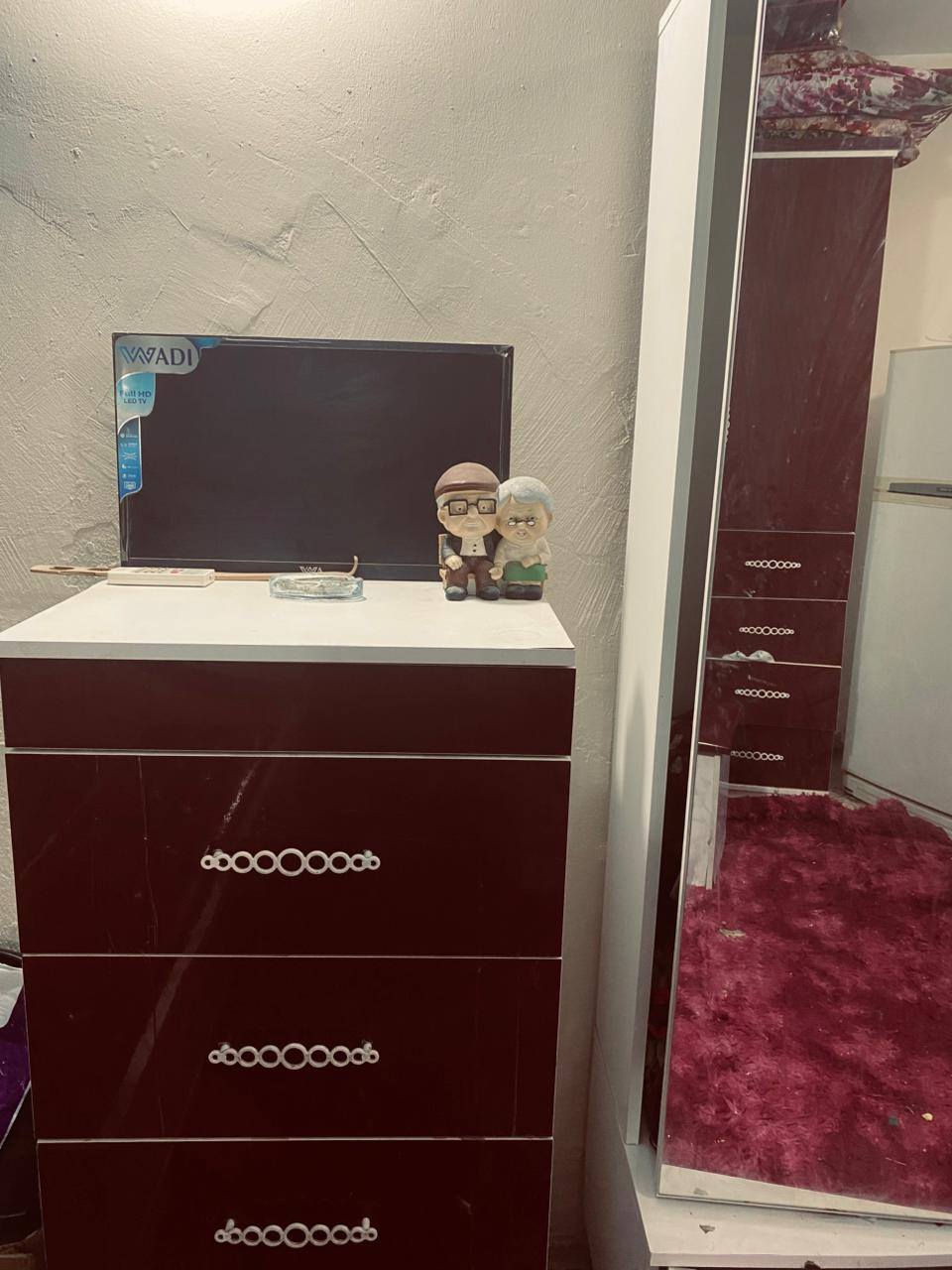 غرفه نوم تركيه مستخدمه للبيع المكان بغداد حي الجهاد ***********
