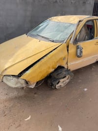 شيري كوين • ٢٠١٠ • مكلوبة