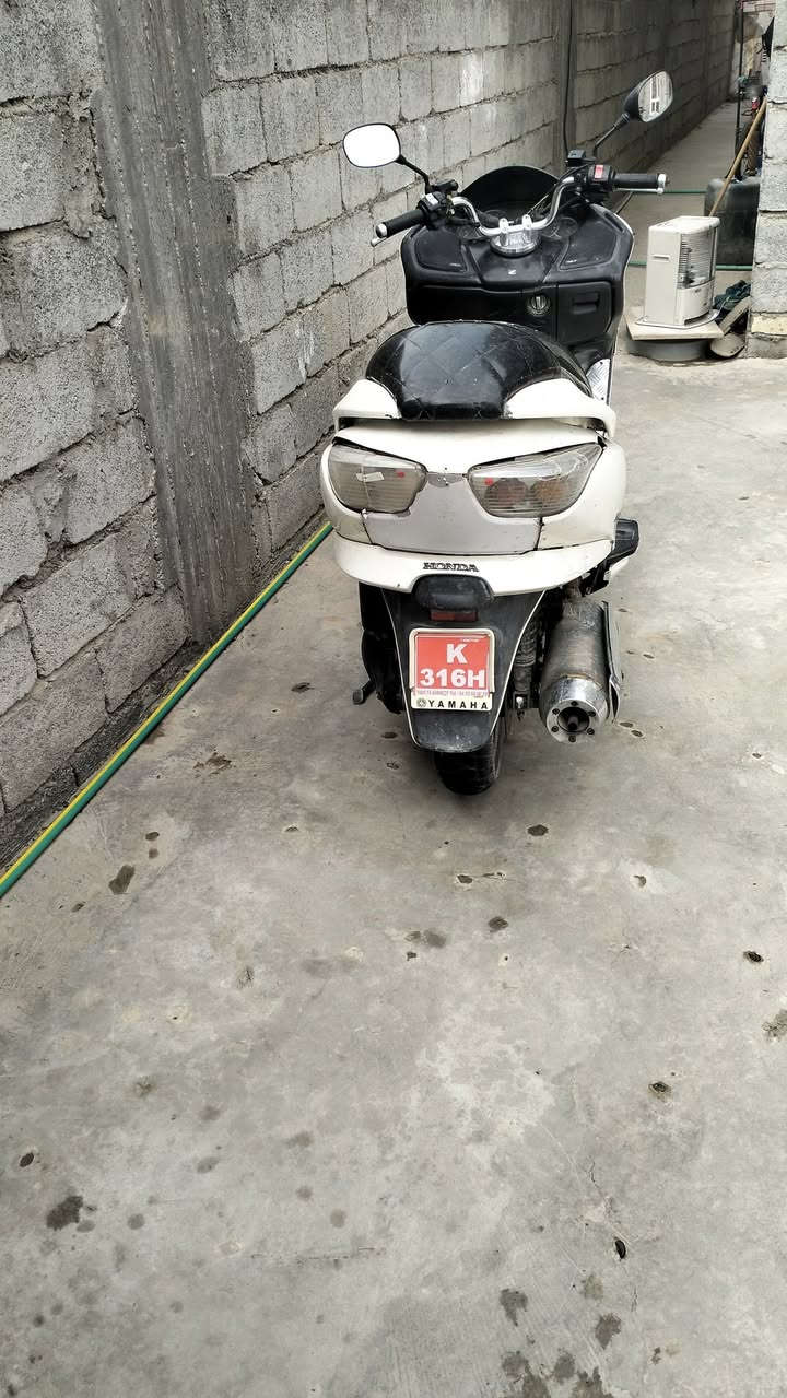 دراجة فورزه صفر 8 للبيع الدراجه طافيه ابيع كوم حديد  سعر 450 وبيه مجال *********** عنوان بغداد الراشديه مال حسينيه
