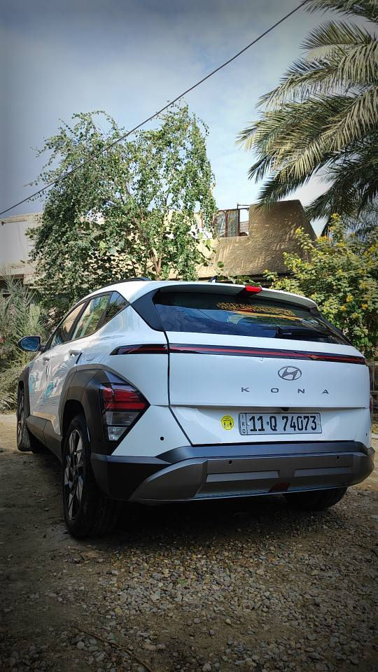 سيارة. كونا  2024.    Hyundai KONA
عداد المسفات ( 20 الف كم ) ) يعني زيرووو
محرك رباعي الأسطوانات سعة 2.0 لتر دوش (DOHC)
ناقل حر كة او (الكير) متغير باستمرار مع امكانيه تحويل الناقل  اليدوي (عادي. )
نظام دفع أمامي
(الموصفات وميزات 
* تشغيل السيارة عن بعد 
*تحكم دركسيون اربع جهات
* بوابات تهوية تفتح وغلق مع التشغيل والاطفاء 
* مراية وسطية تعتيم ذاتي 
* نظام دخول بدون مفتاح ( بصمة ابواب + تشغيل +صندوق )
*استيرن رجاج عند اقتراب الخطر
*اشاير بالمري
* نظام صوت من Bose ب8 سماعات 
* شاشتين متصلة بقياس (12.3) انش تعمل بالمس بدقة تصل الى 2K تدعم جميع انظمة الترفيهية ( عدادات و شاشة رئيسية ) 
*  كامرة خلفية تدعم تنبية وتوقف الذاتي و مساعدة على الاستفاف 
* نظام تثبيت السرعة التكيفي، ومساعد الحفاظ على المسار، ومساعد تجنب الاصطدام الأمامي
* إضاءة Led نهارية رفيعة ممتدة على طول حافة غطاء المحرك و صندوق 
*هند بريك بصمه
*اوتو هولد
* وسائد هوائية 8 ( الإرباك )
* تبريد شاشة بنظام مناخيّ بيانو منفصل( امامي وخلفي )
* مقعد ( كهربائية ) بوضعيات مختلفة 
*ماسحه خلفيه
* راديو متصل بالاقمار الصناعية ( Navigating )
* وضعيات قيادة مختلفة ( sport & normal)
* مرئا بشارة LED بنظام النقط العمياء 
* مقود من جلد بنظام تحكم بجميع الاعدادات 
* موصفات اخرى ( هند بريك بصمة + حساس اطارات + نظام نزول منحدرات + تحكم بالانارة الداخلية + عدسات LED امامية + كفرات (ويل) حجم 18 + قيادة ذاتية + ABS + شاحن  Tpsبمنافذ  + Auto Hold + نظام ترحيب ) حادثه قبق جنطه مبدل بلاد
رقم بغداد الجديد 
 السعر 182$ فقط 
* مكان السيارة حله
* الاستفسار الاتصال على (***********) واتساب  . حلة, بابل
