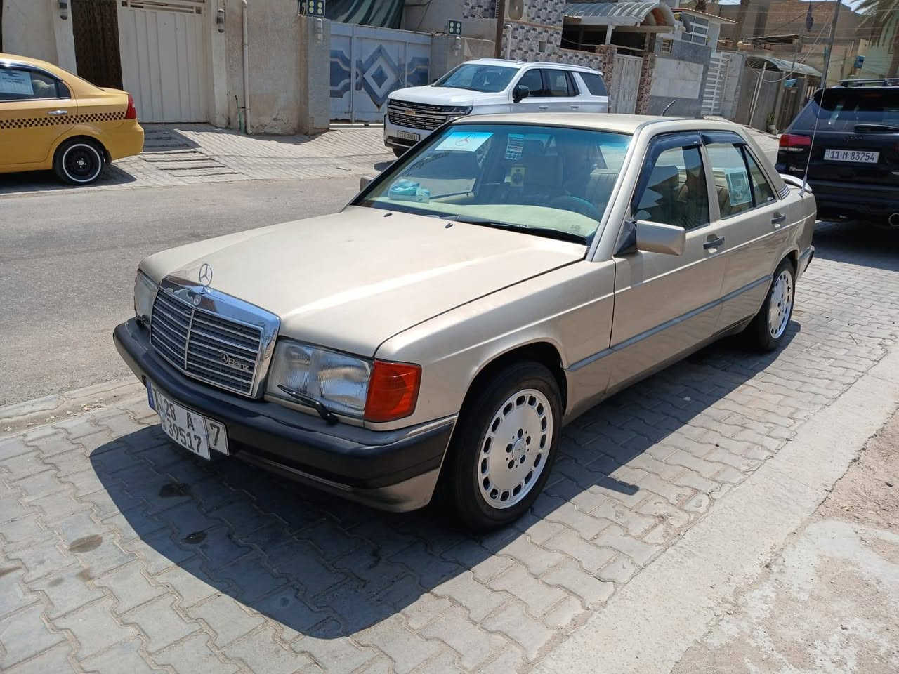 السلام عليكم اخوان رمضان كريم 
مارسدس 190 طيارين موديل 1985 رقم نجف دولي بأسمي مشروع وطني وين ماكان أداور  قواعد الدبلات سليمات على البلاد  لامصلحات ولابيهن شي
سنويه لغاية 29 محرك ونجي تبريد شغال حداديه جديد قبل ثلاثة أشهر سوت خلفي وامامي منظومة بانزين ادامه كامله مع تبديل فيت بم قبل7 أيام الله شاهد. أخذته من شيخ عمر سعره 105 مع الفلتر علما الفيت بم بلادي مامحور جعمقه ايظا اخذته من شيخ عمر قبل 7 أيام فلنجات أفلنجات اربعه معه دساكت معه فج الابريك  كله جديد قبل شهر من شديتهن  ماطور ماسحات جديد مال تفصيخخ كوبلن للكاردن زائد تصفير الكاردن بالتورنه زوج تايرات امامي توني شاده طوبات قبل شهر من شديتهن 
اخوان ثقو بالله العلي العظيم وهذا شهر رمضان انه على الأساس جناي كلت بعد ماابيع بس شسوي الي اتصير عنده حاله وين يروح يروح على حلاله  مامخلي شي مامبدله بيه  وأكو أشياء اهواي ناسيه السياره احله من الصوره تجي وتشوف السياره حلوه دواخله نظيفه انه جاي اداوم بيه من الناصريه إلى بغداد السياره صارله عندي تقريبن 5 اشهر العنوان ذي قار قضاء سوق الشيوخ الحي العسكري رقم الهاتف بيه واتساب السعر المطلوب 55 وبيه مجال حك الجيه


**إذا كنت صاحب هذا الإعلان وتريد حذفه لأي سبب، رجاءا أرسل رسالة إلى الدعم الفني**