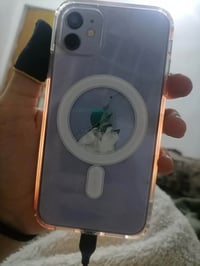 آيفون ١١ • للبيع