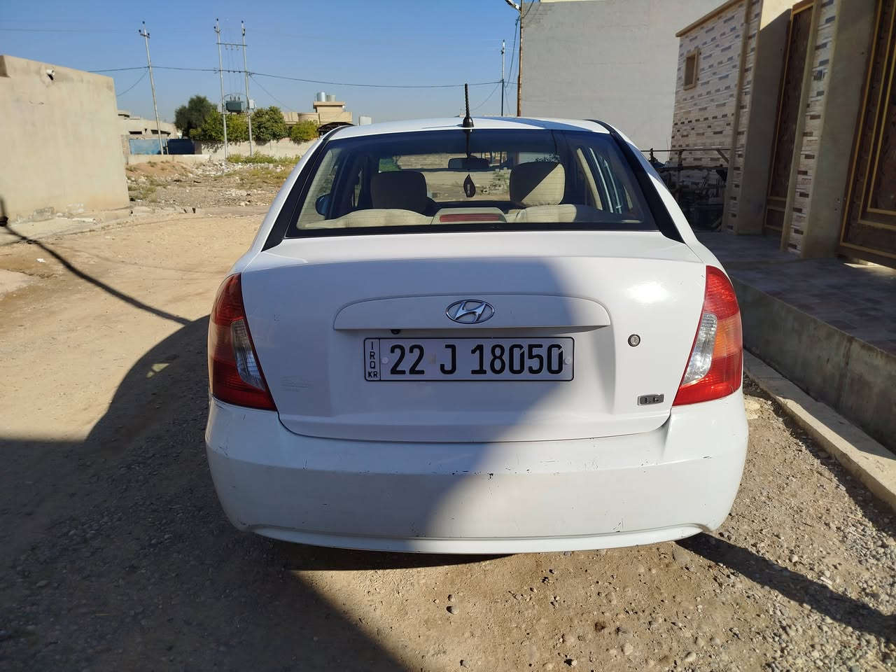 السلام عليكم للبيع سياره اكسنت موديل 11 فول اوتماتيك رقم اربيل باسمي بيه صبغ قطعه ونص  
السياره جاهزة من كل شي مابيه اي نقص السعر 100 ورقه وبيه مجال بسيط مكاني موصل سادة و بعويزة ***********
