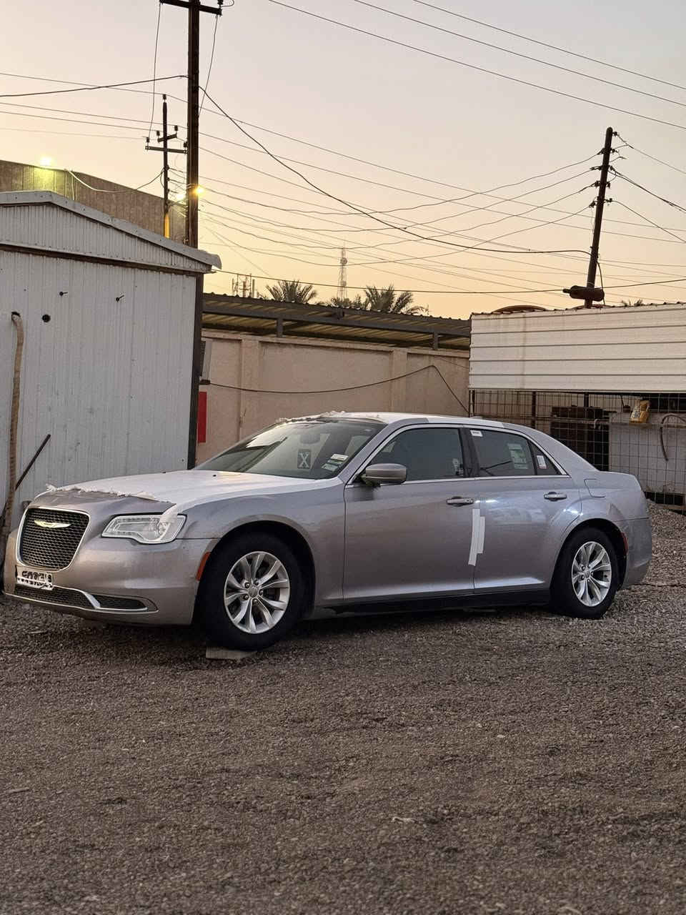 السلام عليكم اوباما 2017 ادوات كصه جنطه فول عده لفتحه مكينه ٣٦٠٠ متومه وكامله ارقام وسنويه لون سلفر سياره دخول جديد ما بيها نقص كير مكينه حداده تخم تاير تبريد تدفئه جاهزة للاخير غرفه جديده مكاني البصره رقمي ***********
