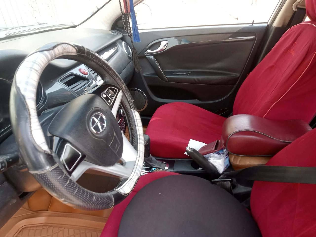 سلام عليكم للبيع جاك صيني موديل 2013 سيارة كاملة المواصفات احلا من صور 
مبدل فقط باب السايق سيارة خير من الله سيارة مابية نقوصات رقم بغداد بأسمي 

السعر خاص 

المكان بغداد الحسينية

للستفسار اتصال على هاذ الأرقام 

 ***********
