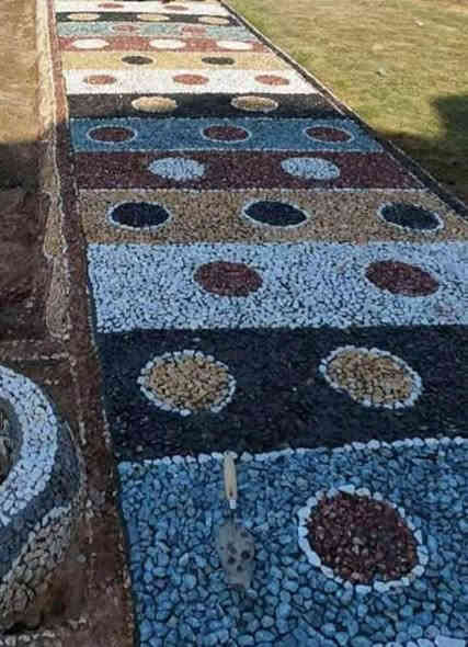 حسن لديكور***********
🍃مستـعدون🍂 ، لـترتيب🐦 الحدائق المنزلية 🏝️🏘️
وزراعة النباتات، 🌾🌴🌱والازهار، 🌼🌺🌻وقص الثيل.🌾🌾
وعمل الديكورات والتصاميم،الحديثة للحدائق،، بواسطة الاحجار الملونة 
ونعمل على تصميم الشلالات 💦والنافورات
