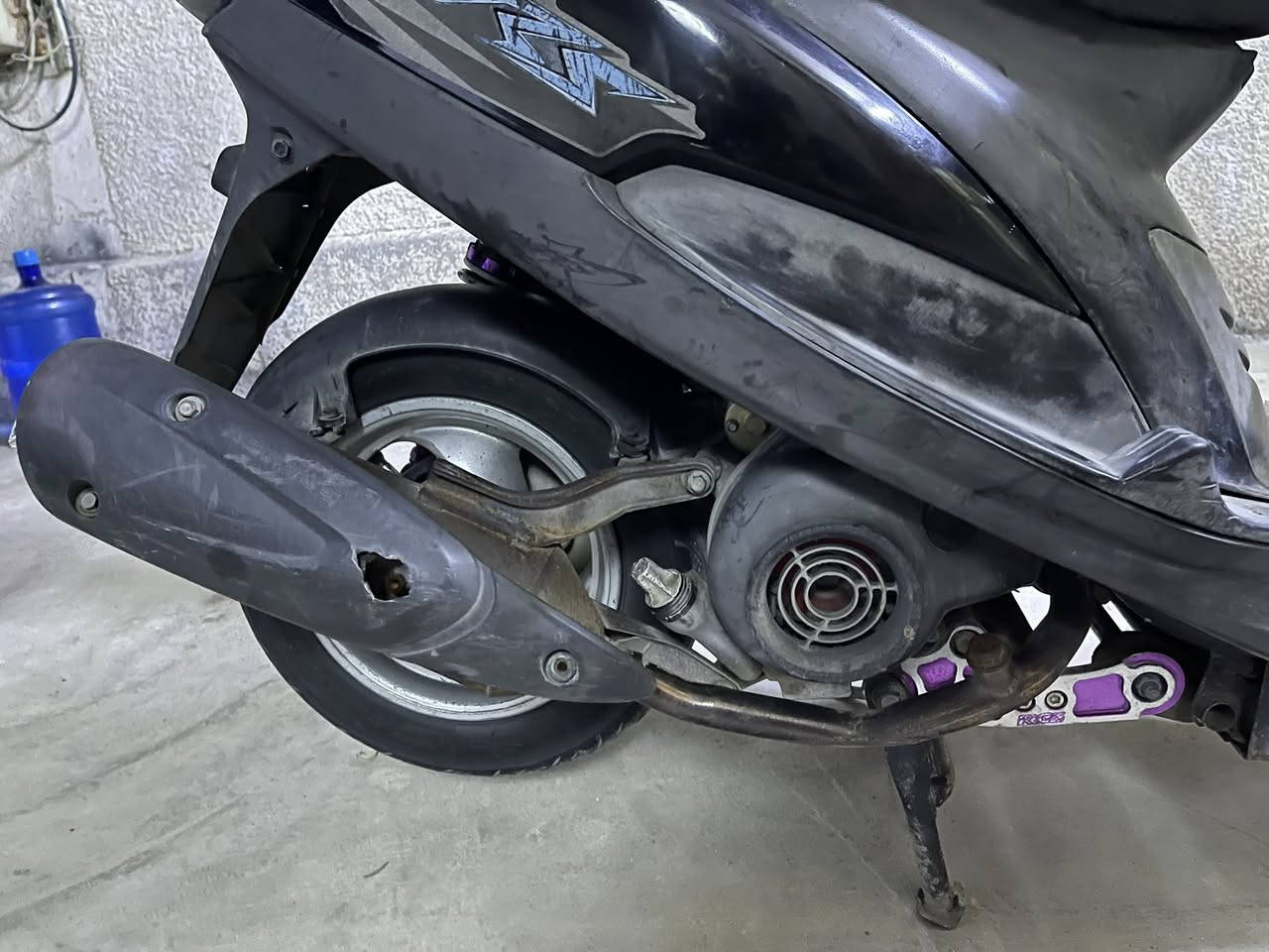 ماكس عدله للبيع  دراجه بلاديه ما مطخوخ برغي بيها مكينه خرسه بيها كلجات اجن بيها وسيت بنفسجي شلعه معدل دراجه كامله نقص برغي مابيها مكاني الدوره ابودشير سعرها مليون ١٠٠
***********
