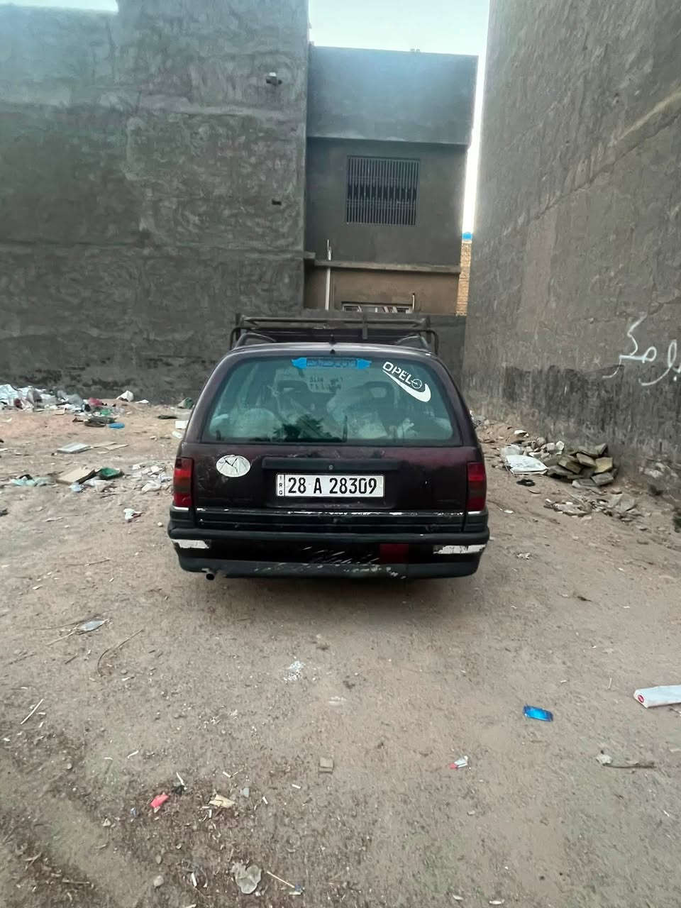 سلام عليكم
أوبل اوميكا م93 مكينه 2000 كير عادي السنويه 29
السعر 18 اطلع وامشي وين متريد 
مكاني كربلاء ***********
