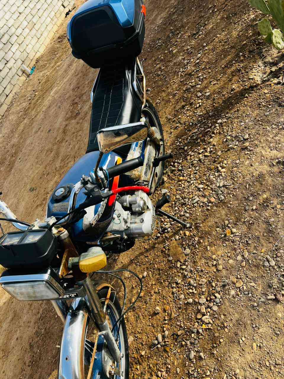 سلام عليكم شباب دراجه بارت ٥ كير دراجه وراق  سعره ٦٠٠.......مديل ٢٠١٤ ارقم ***********
