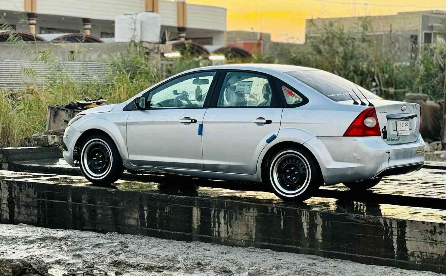 شعندك مراوس نزل
فورد فوكس 2010 رقم ذي قار 
محور كورلا 1600
حداديه 50% كهربائيات شغاله نقص بس الخراطيم مال كمبريسر مامربوط مكانها ناصريه ***********
