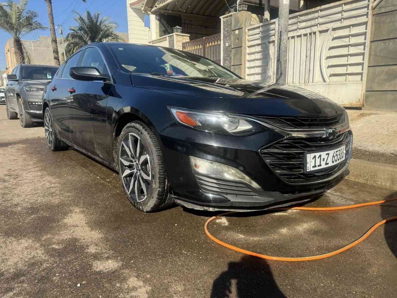 ماليبو 2023 RS رقم بغداد ماشيه 51 الف ميل
ايرباك ستيرن فقط
مكينه وكير مكفولات 
مواصفاتهة
بصمة دخول وتشغيل
تشغيل عن بعد
شاشه كبيرة ابل كار واندرويد اوتو
داتا شو تنبيه
رادارات 
تثبيت مسار
صور الحادث بالمنشور
سعرهة 125 وبي مجال مكاني شارع فلسطين
***********
