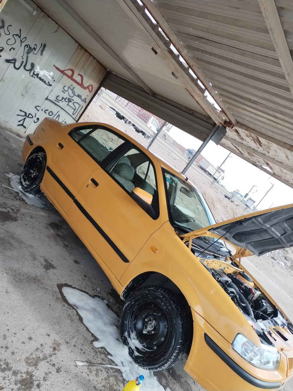 سلام عليكم سمند البيع كير مكينه فرنسي. موديل ١٢ سياره خير من الله صدر امامي  خلفي جديد سياره جاهزه وخير من الله وبل ترايه يخبل عافيه عله لي ياخذه مكاني بغداد جسر ديالى الجديد رقم *********** سعر ٤٥ وبيه مجال لاشراي يدلل
