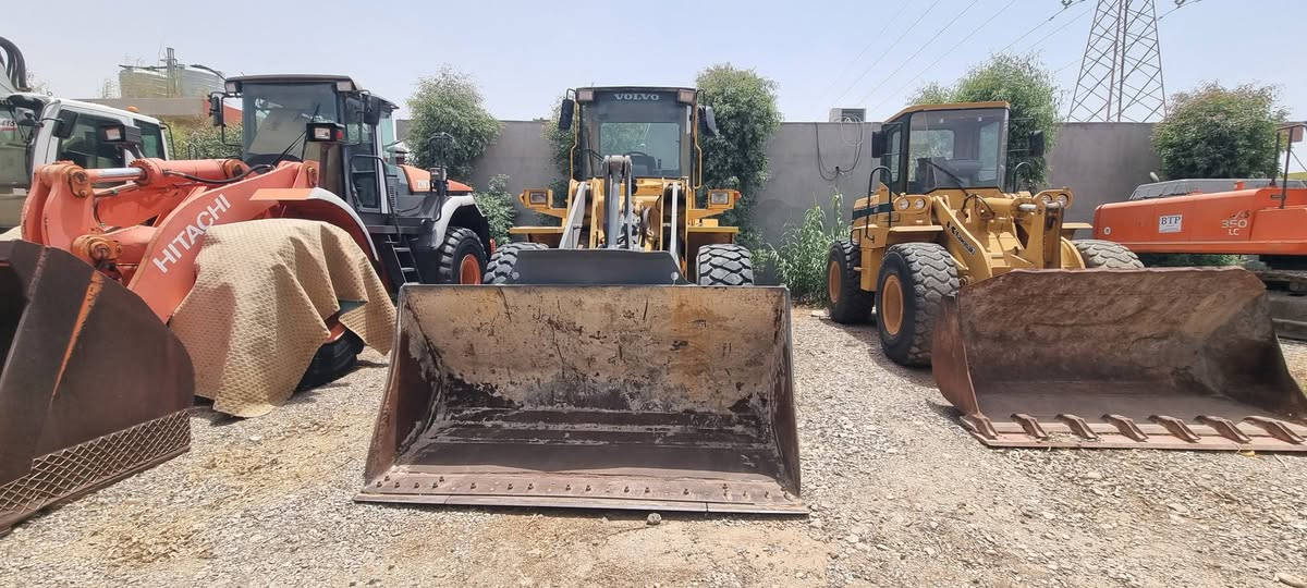 شفڵ فالفو L90c للبیع مودیل 1999
***********
