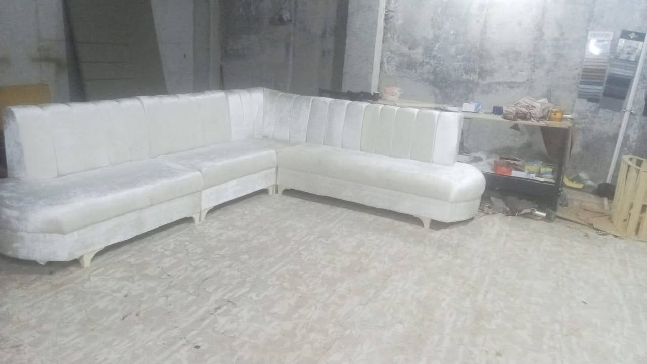 ديوان تركي 8نفر
@نظافة 90\%
السعر 250 وبي مجال


**إذا كنت صاحب هذا الإعلان وتريد حذفه لأي سبب، رجاءا أرسل رسالة إلى الدعم الفني**