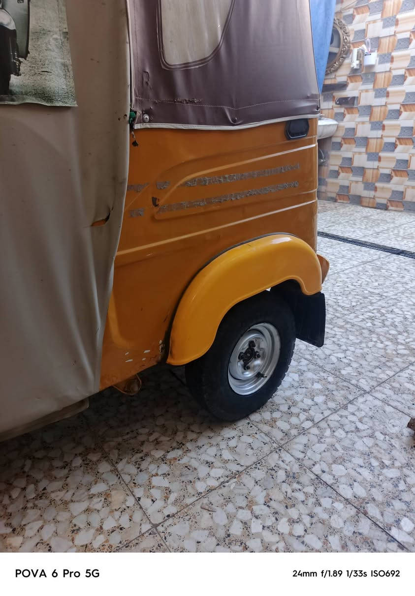 21 للبيع مكاني مدينة الصدر السعر 6700 وبيها مجال مابيها صبغ / رقم وسنويه /***********
