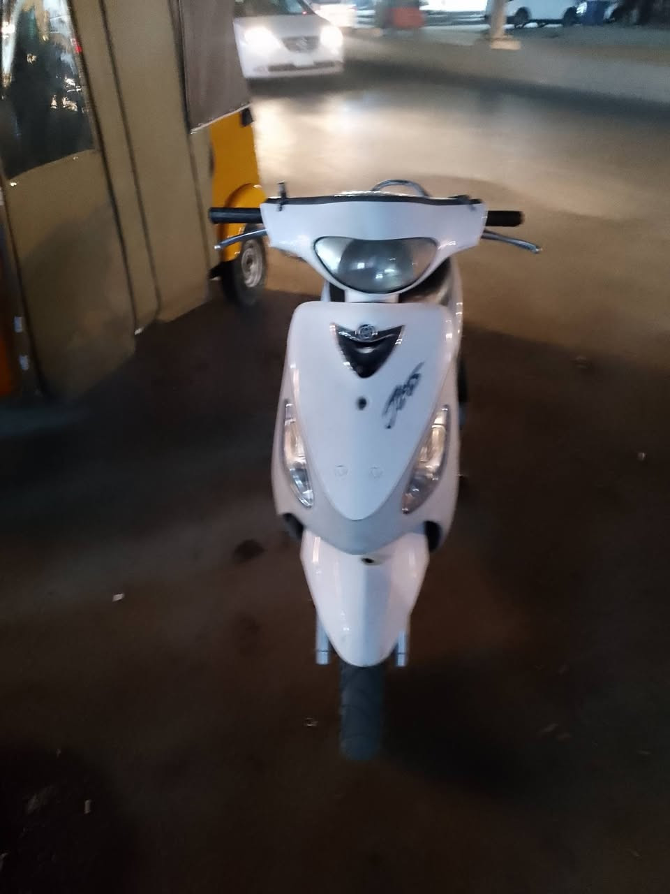 سلام عليكم دارجة ماكس منغولي
للبيع مستعجل سعر 400مكان بغداد مشتل
الرقم :***********
