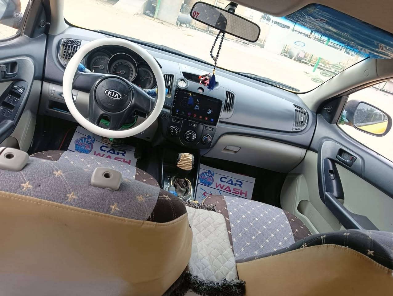 السلام عليكم لبيع سيراتو مديل 12 خليجي مكفول من الضربه والكص فقط كير مكينة وتبريد شرط رقم قادسيه انكليزي بسمي مداور ثاني يوم مكان السماوه سعرها 93 وبيها مجال بسيط اي استفسار عله رقم مكلف بلنشر ***********
