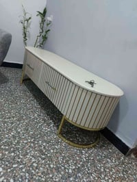 ميز • جديد • الدورة
