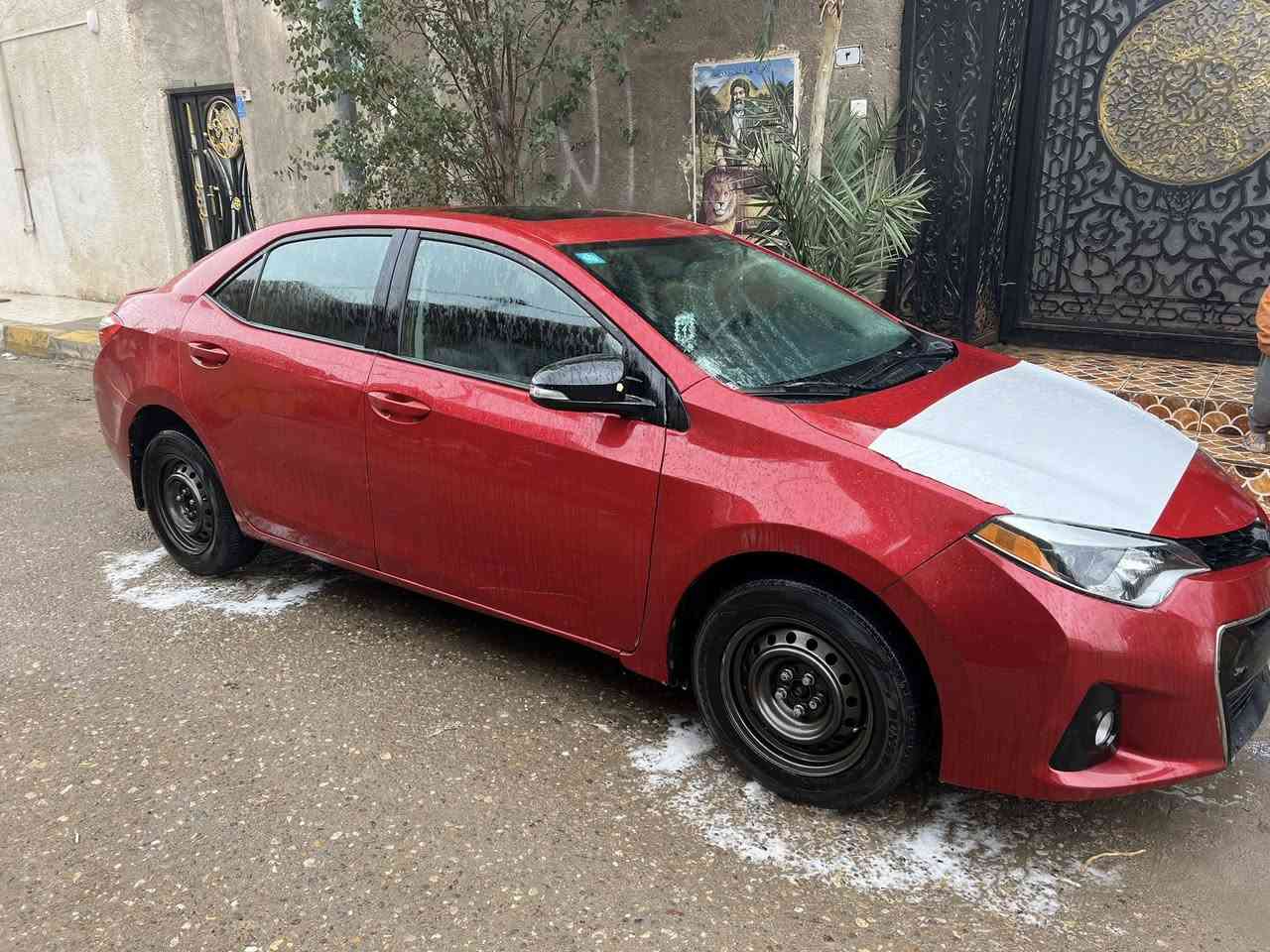 سلام عليكم سياره تيوتا كورولا موديل 2014s وراد أمريكي تبديل باب وصبغ جاملق خلفي وباقي كفاله بسمي رقم جديد إنكليزي 
جاهزه من محرك وكير وحداديه وتخم تاير جديد نقص بس تبريد فقط سعره 120وبيها مجال العنوان البصره معقل منطقة الكندي الاتواصل ***********وتساب فقط
