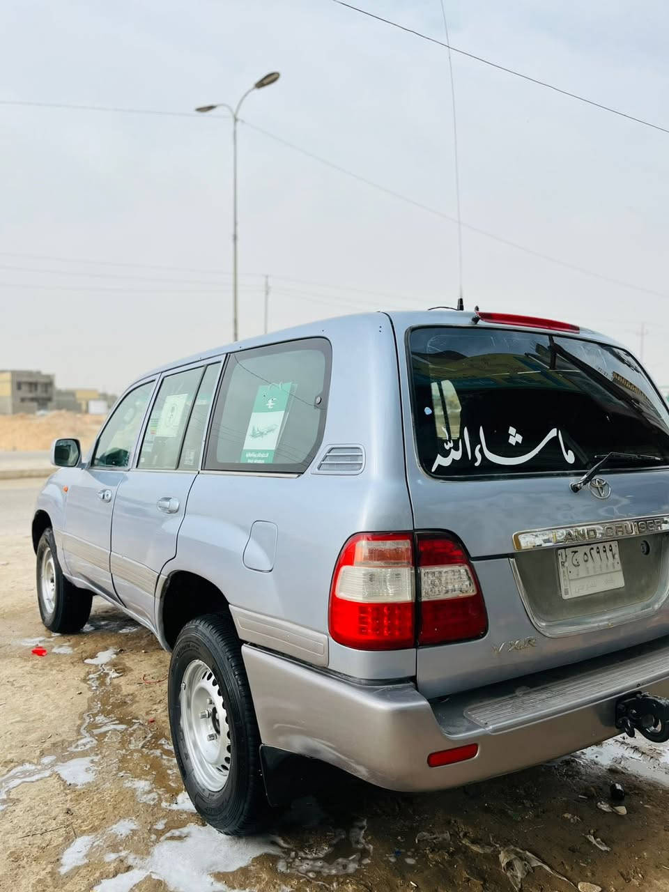 سلام عليكم. لاندكروز.    مروس جارجر. اوبامه  سعر 135 مديل 99 سياره محدث 2006 سياره جام كهربائي   فتحه ً تبريد ثلاث قطع دوخل عسلي ثلاجه.  فرويل.  تخم تاير.  حداديه.  مكينه 6  كير  كهربايت.  كله شغال. فقط التبريد راديتر.  سياره رقم بغداد سنويه 29 سياره كامله من كلشي. لايت.  زنوز.  نضام بك لايت لأيدي. سياره كامله من كلشي.  فقط صبغ جماليه.  شرط السونار.   مكاني سماوهً***********.  تريك الموصل.
